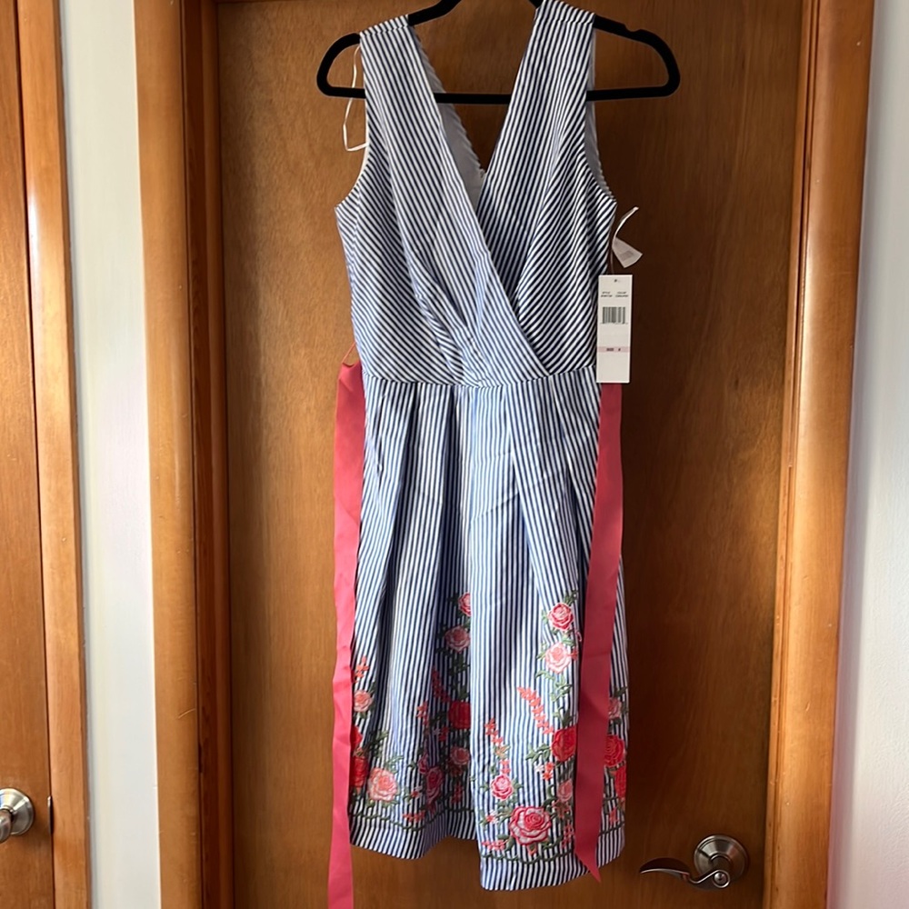 Women’s Dress